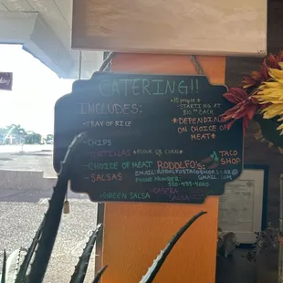 Catering for any ocasión. Please your order 24 hours an advance!!!