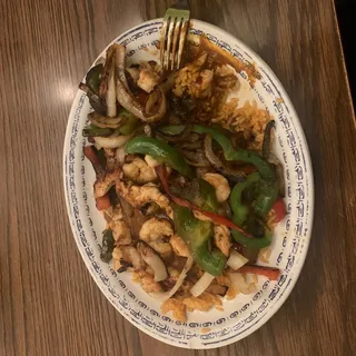 Arroz con Camarones y Pollo