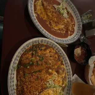 Crunchy beef taco, cheese enchilada, beans and rice, chili rellenos (separate plate).