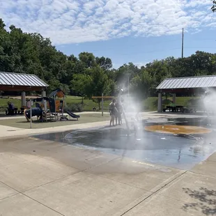 Splash pad