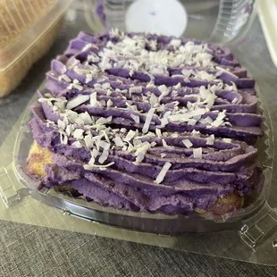 Ube tiramisu