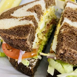 a sandwich cut in half