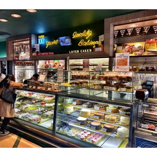 Rossetti&apos;s Bakery. North Ave Humboldt Park. Open Since 1911. Cakes Cookies Pastries IceCreams Desserts Sweet Treats Costume Cakes!Sweet!
