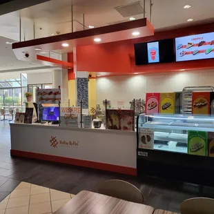 the inside of a fast food restaurant