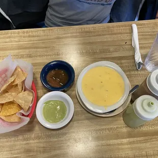 Chips Red/Green Salsa and Queso