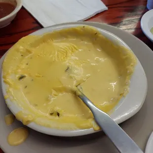 Large queso