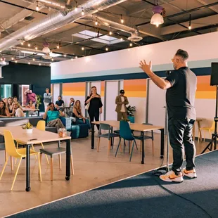 Hand gestures and wild gesticulation keep the crowd engaged. Matt gets that.