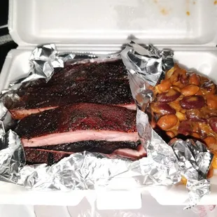 Baked beans + pulled pork