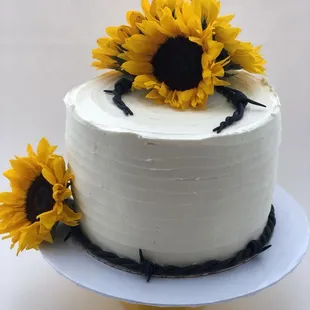 4 layer red velvet cake