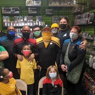 The Crew of the USS Windrunner!