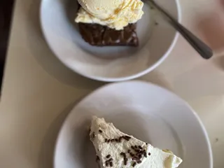 Brownie's Bean Blossom Family Restaurant