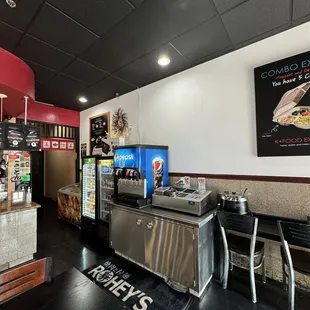 Other angle of free kimchi station