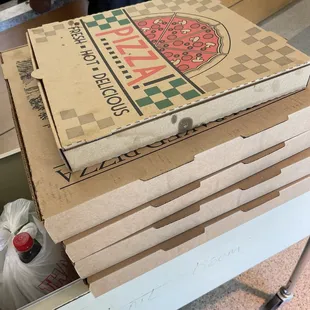 The pizza is here! Thanks to my co-worker, Karen.