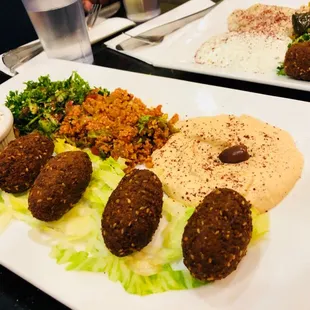 Rojbas Grill