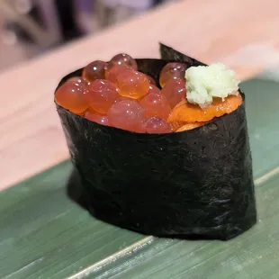 sushi and sashimi, sashimi, sushi, food