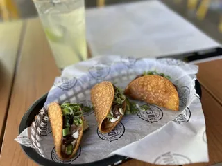 Taberna Street Tacos