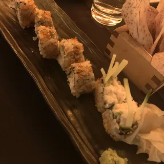 Dungeness Crab California Roll*