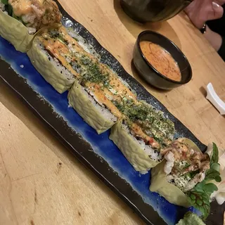 ROKA Spider Maki Roll