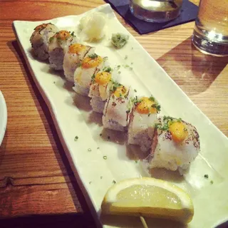 Dynamite Scallop Roll*