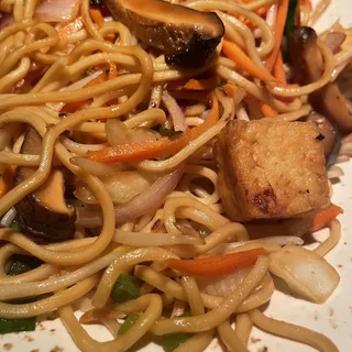 Vegetable Lo Mein