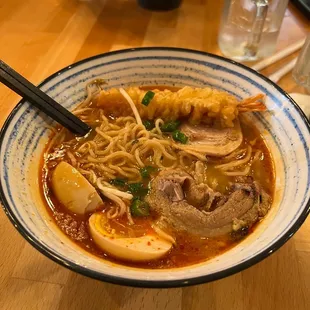 food, ramen and noodles