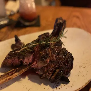 Tomahawk steak
