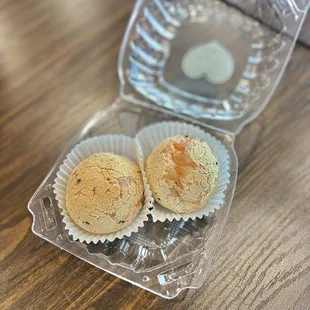Lava Mochi Ball w/ Sweet Potato Cream