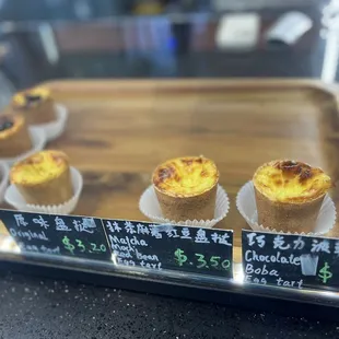Mini muffin egg tarts