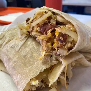 Rolando&apos;s Breakfast Burrito