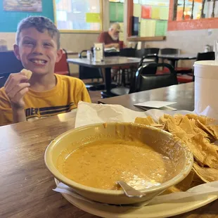 Chips and queso