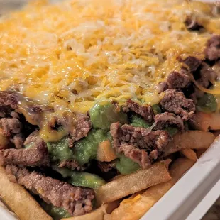 Rolando&apos;s Carne Asada Fries is loaded!