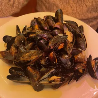 Steamed Mussels