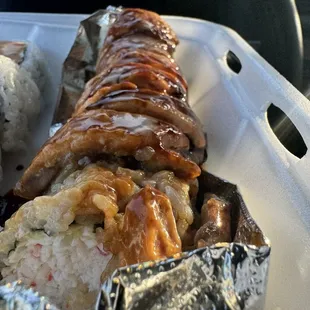 Baked salmon roll