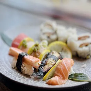 B. Spicy Tuna Roll Platter