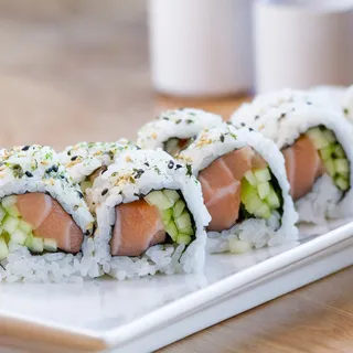 Salmon Cucumber Roll