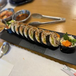 sushi, sashimi, sushi and sashimi, food