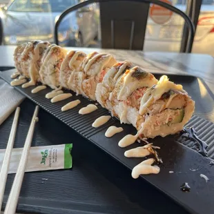 Dynasty roll