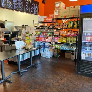 Interior, still no indoor seating.