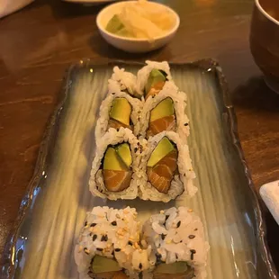 Salmon Avocado Roll