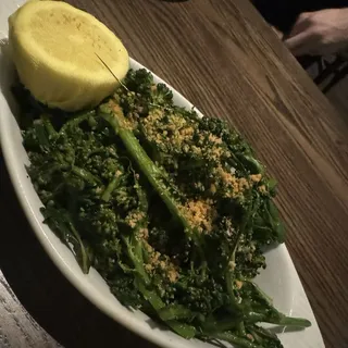 GARLICKY GREENS