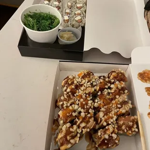 Philly Roll Phoenix Roll Seaweed Salad