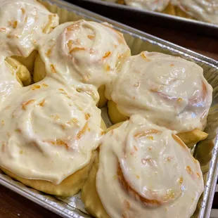 cinnamon rolls with icing