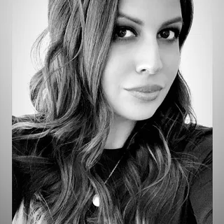 Perla B.