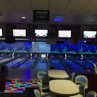 sushi and sashimi, interior