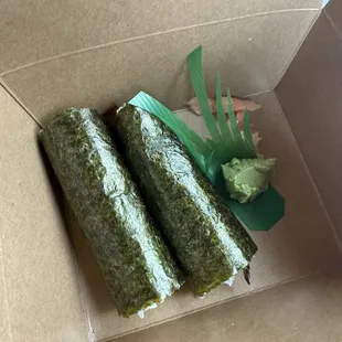 Hand roll presentation