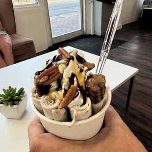 Turtle brownie