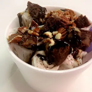 Turtle brownie