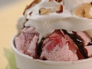 Dreyer's Ice Cream Parlor