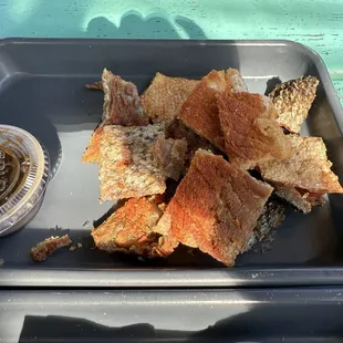 Salmon Skin Crispy Chips