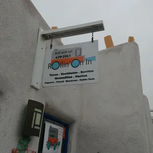  sign for rollin'on inn